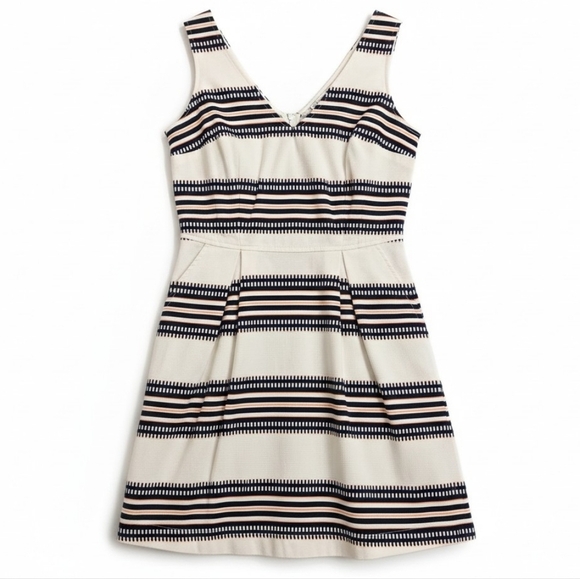 Dynamite Dresses & Skirts - Dynamite Ivory Coral Black Patterned Dress Small Structured Pockets